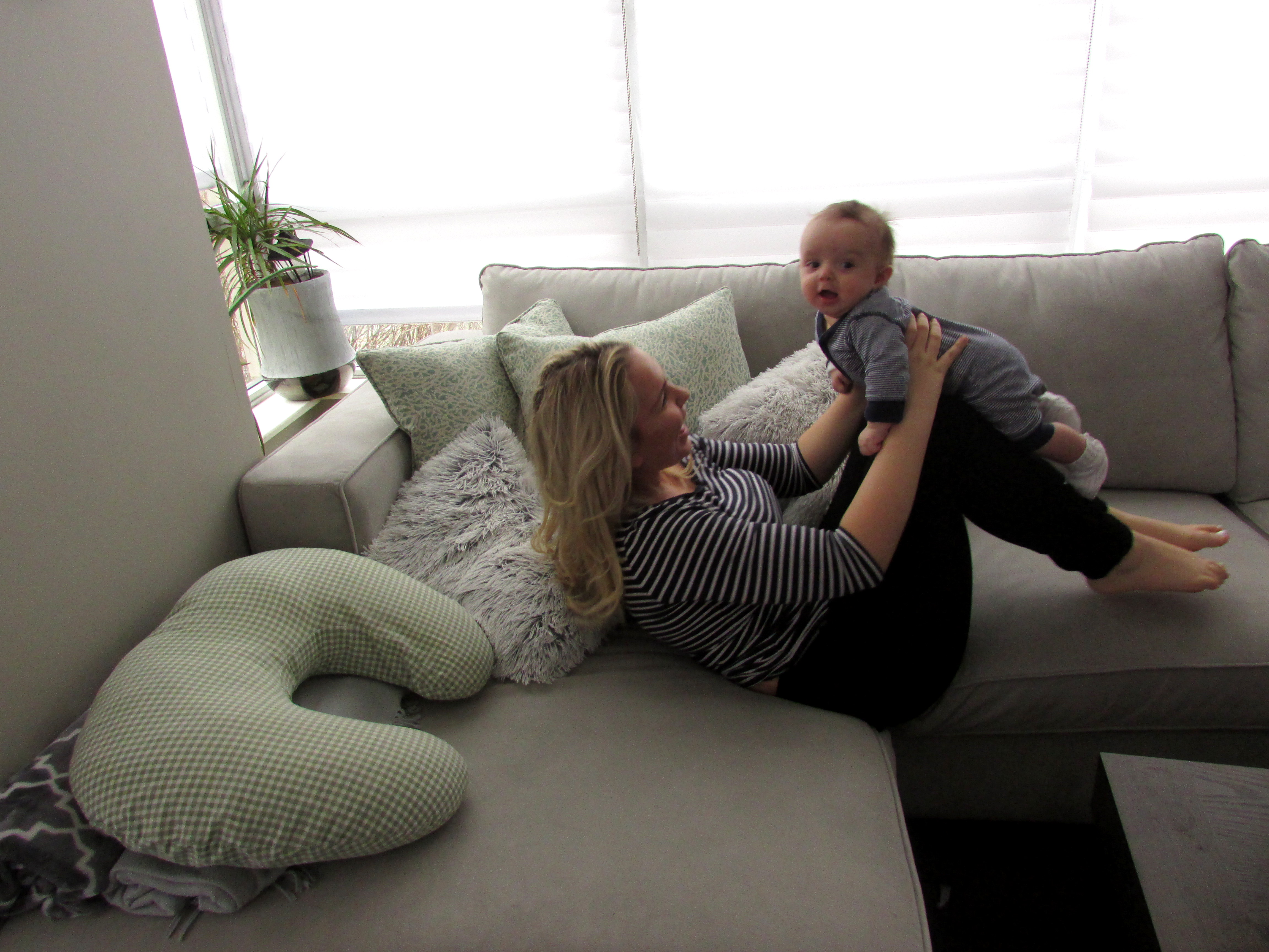 Twinsie Tuesday – Navy Stripes